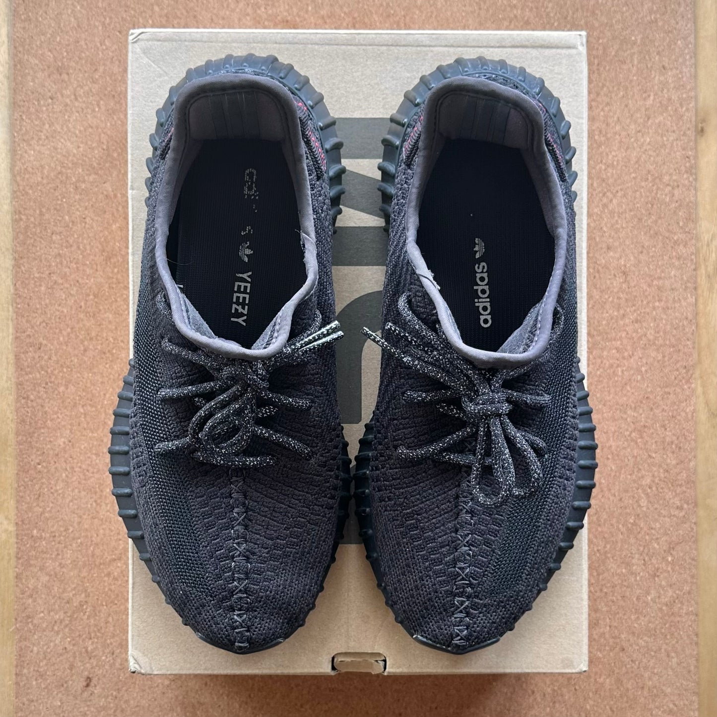 Preloved Yeezy Boost 350V2 - Black Non Reflective (UK 8.5)