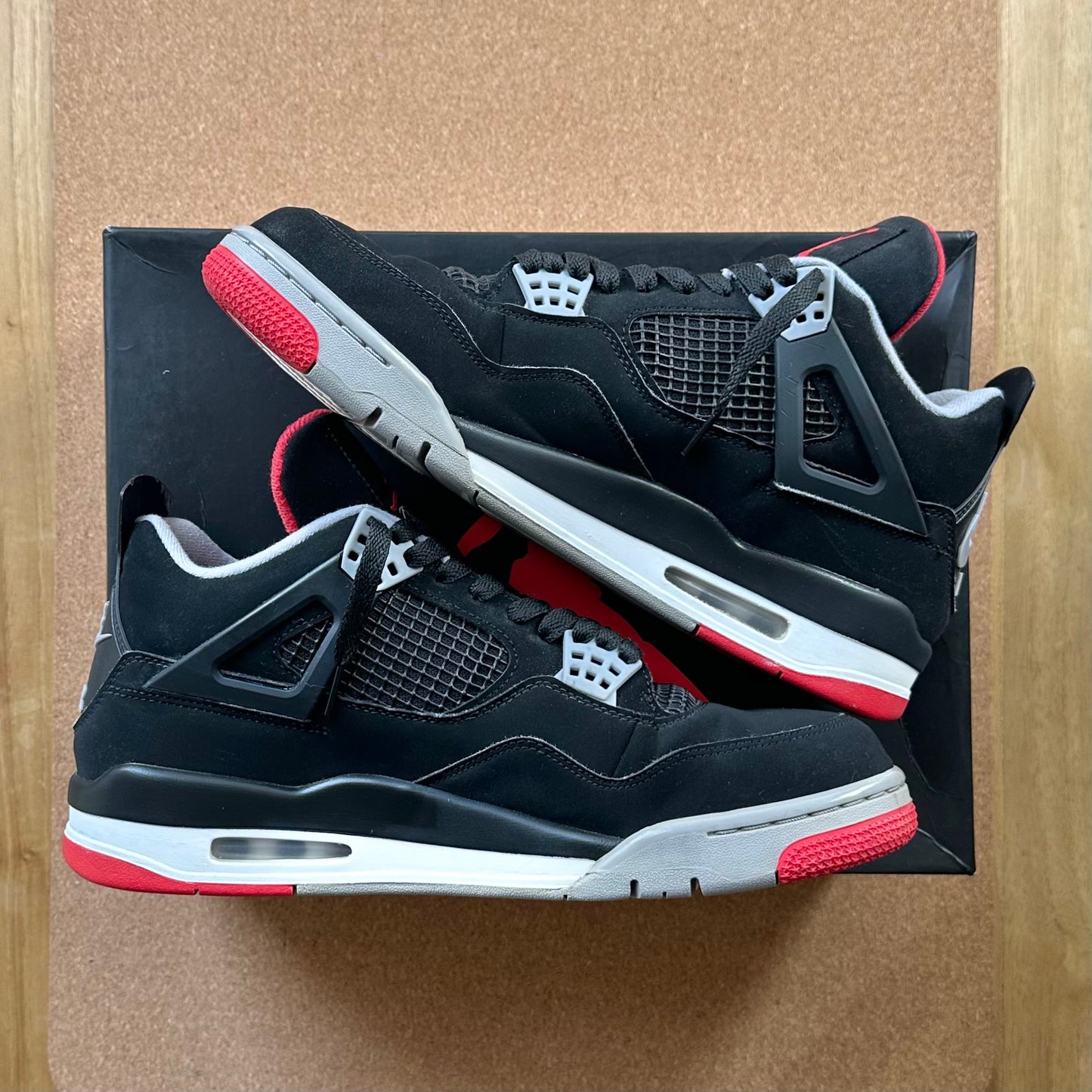 Preloved Air Jordan 4 - Bred 2019 (UK 8)