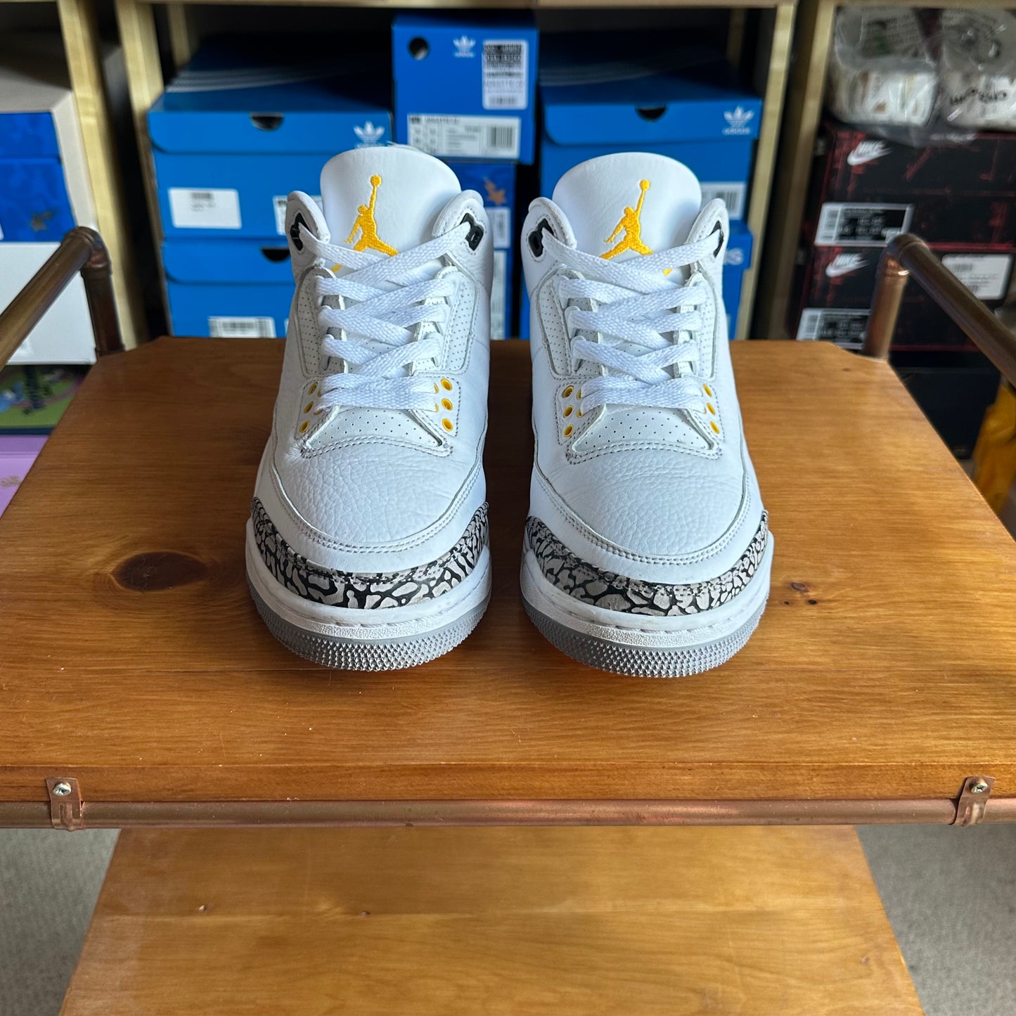 Preloved Air Jordan 3 (W) - Laser Orange (UK 6) 2020 - No Box