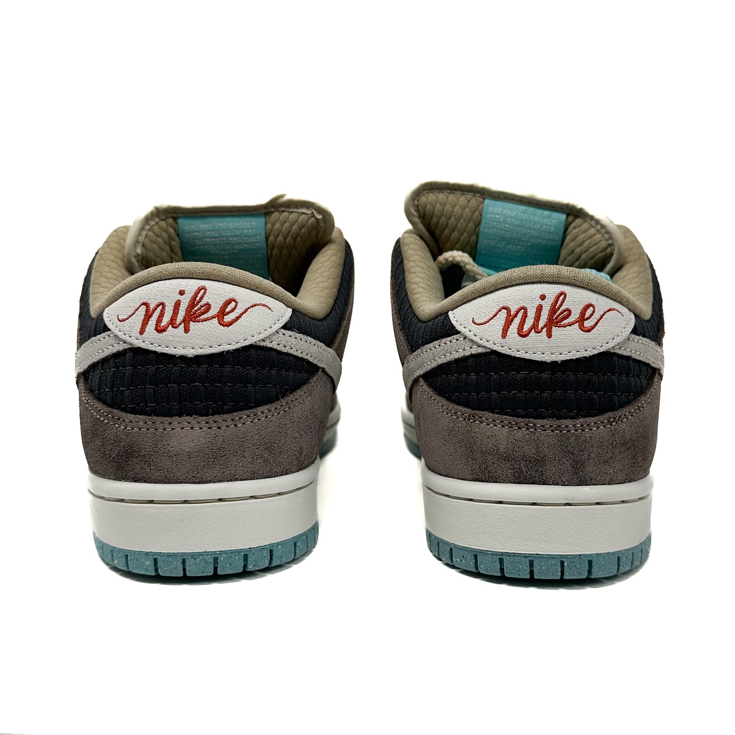 Nike SB Dunk Low - Big Money Savings