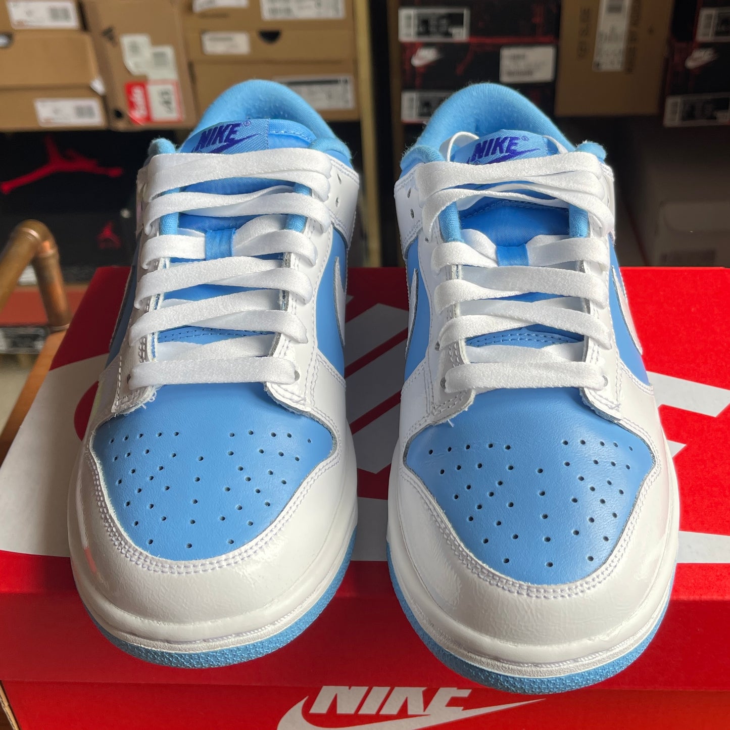 Preloved Nike Dunk Low (W) ESS - Reverse UNC (UK 3.5)