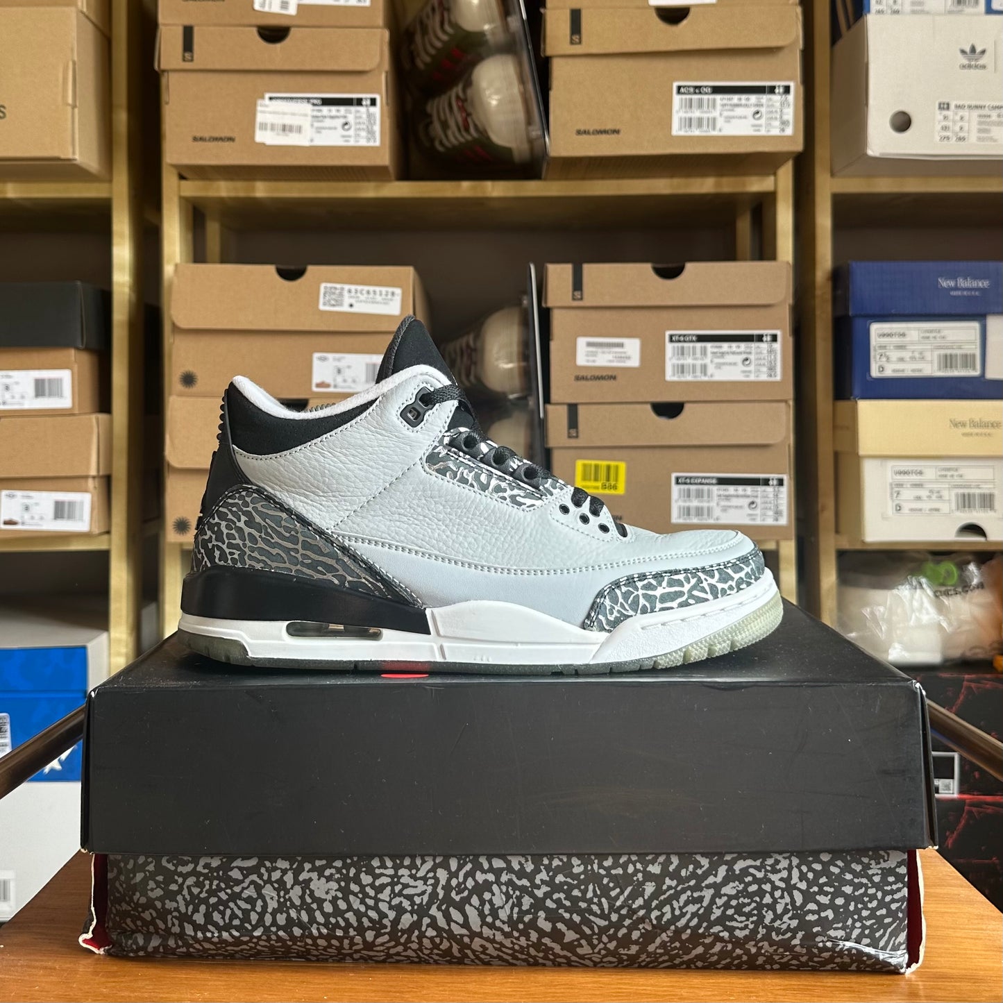 Preloved Air Jordan 3 Retro - Wolf Grey (UK 7.5)