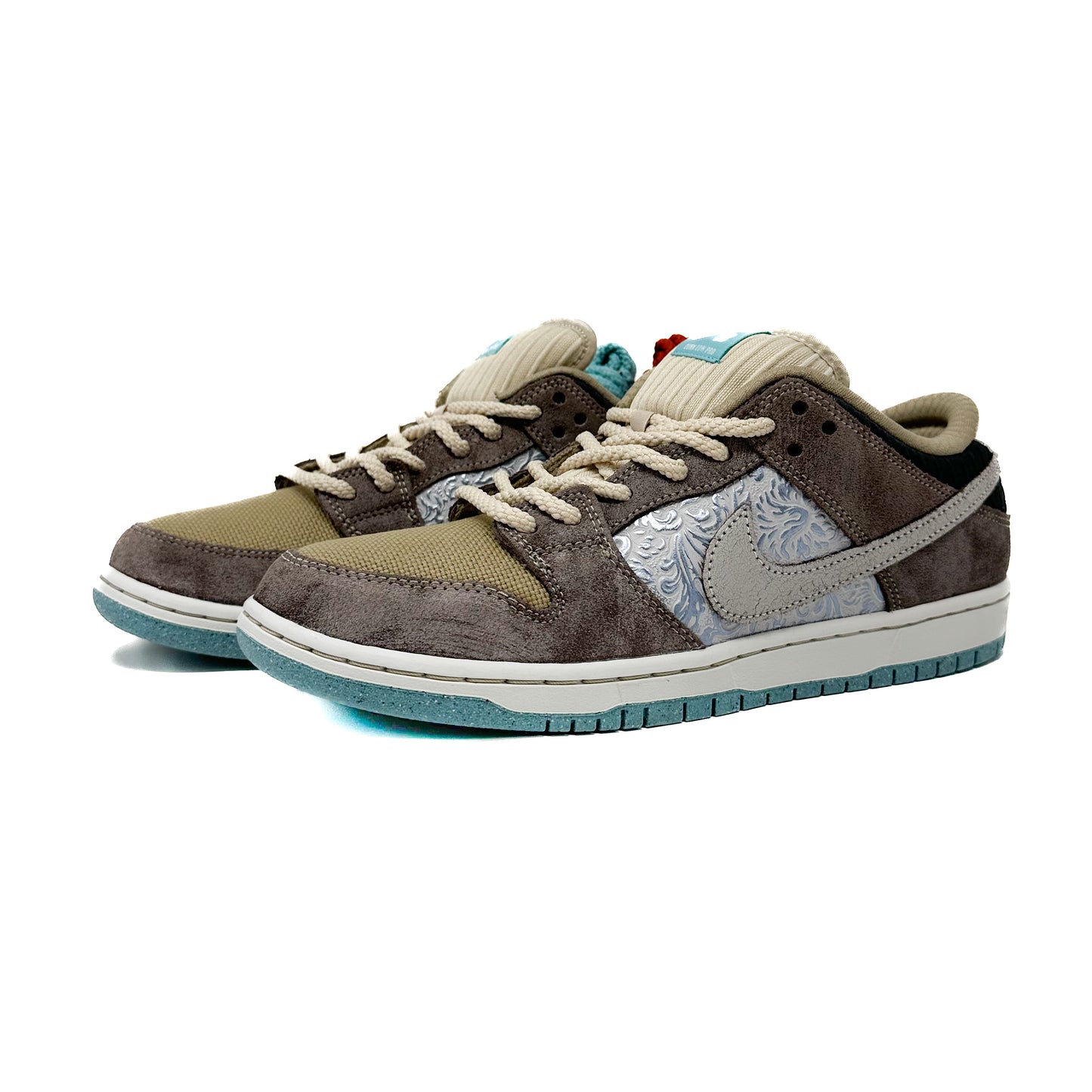 Nike SB Dunk Low - Big Money Savings