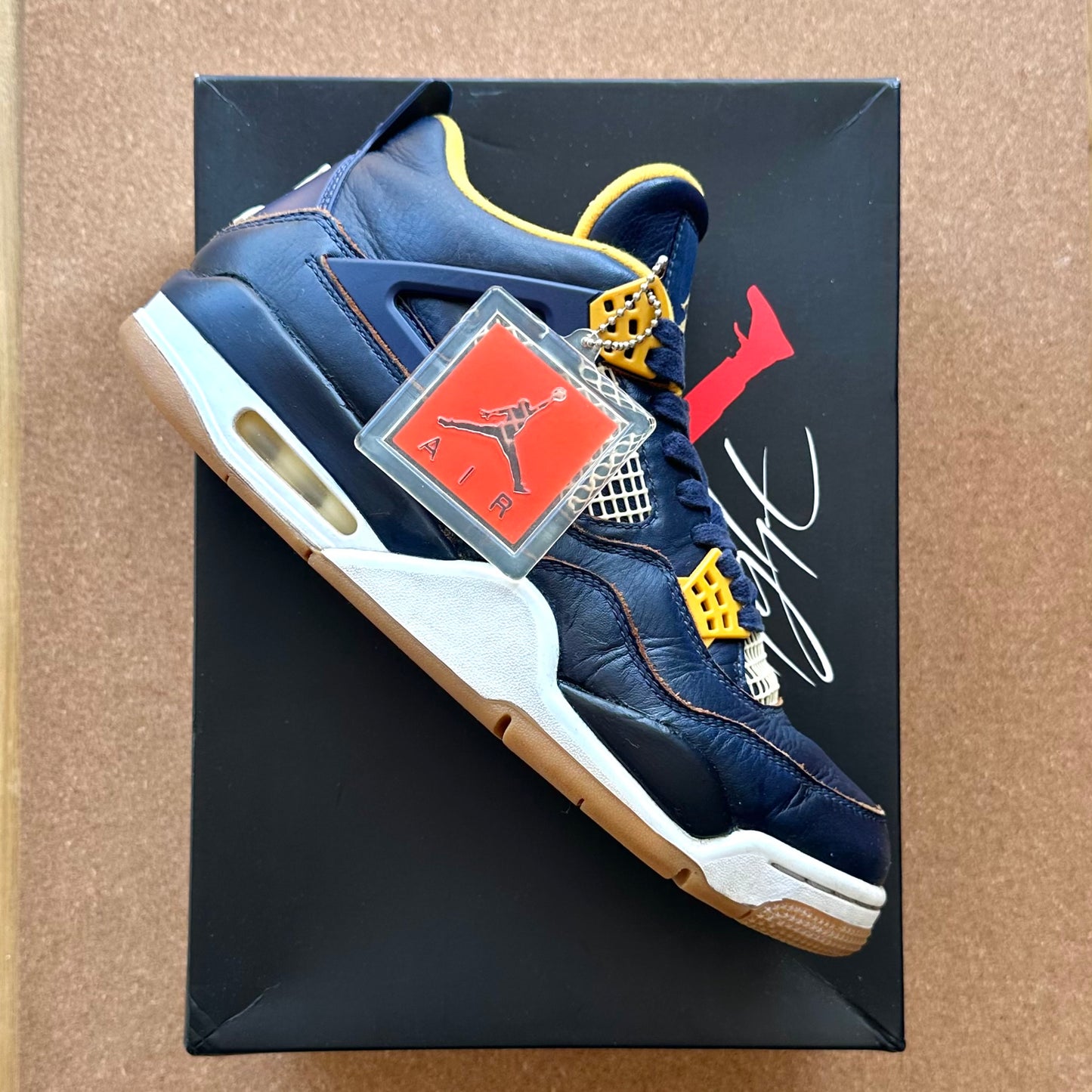 Preloved Air Jordan 4 Retro - Dunk From Above (UK 9.5)