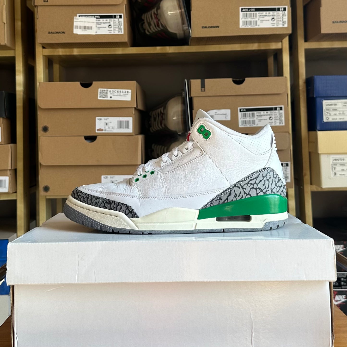 Preloved Air Jordan 3 (W) - Lucky Green (UK 7)