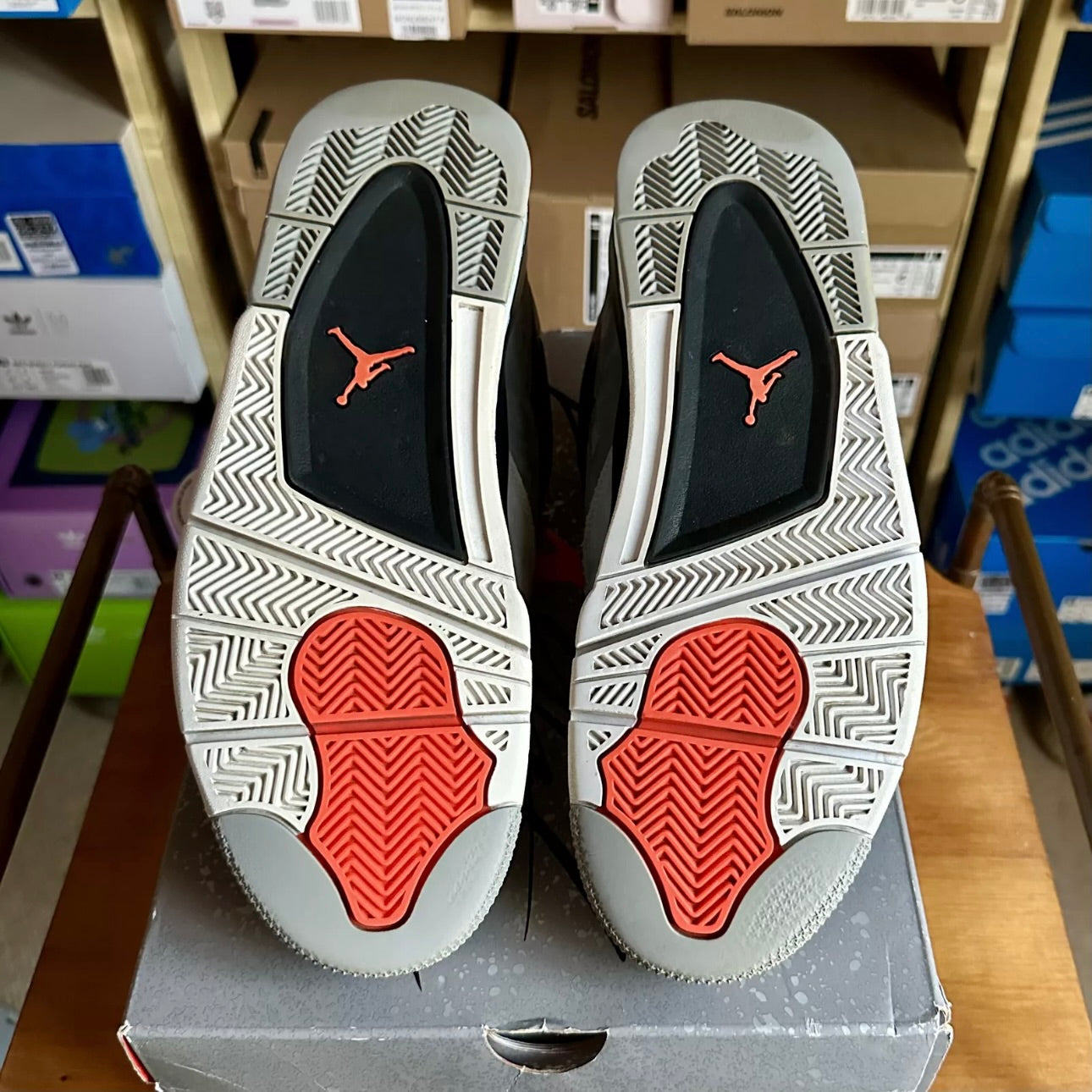Preloved Air Jordan 4 Retro - Infrared 2022 (UK 10)
