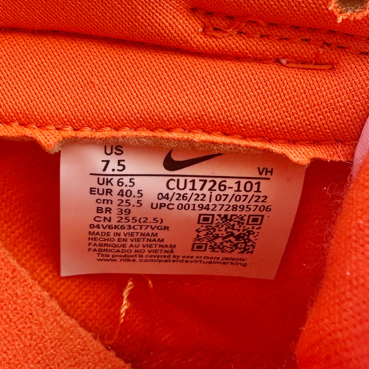 Preloved Nike Dunk Low SP - Syracuse (UK 6.5)