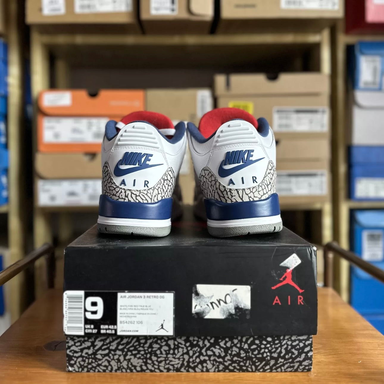 Preloved Air Jordan 3 - True Blue 2016 (UK 8)