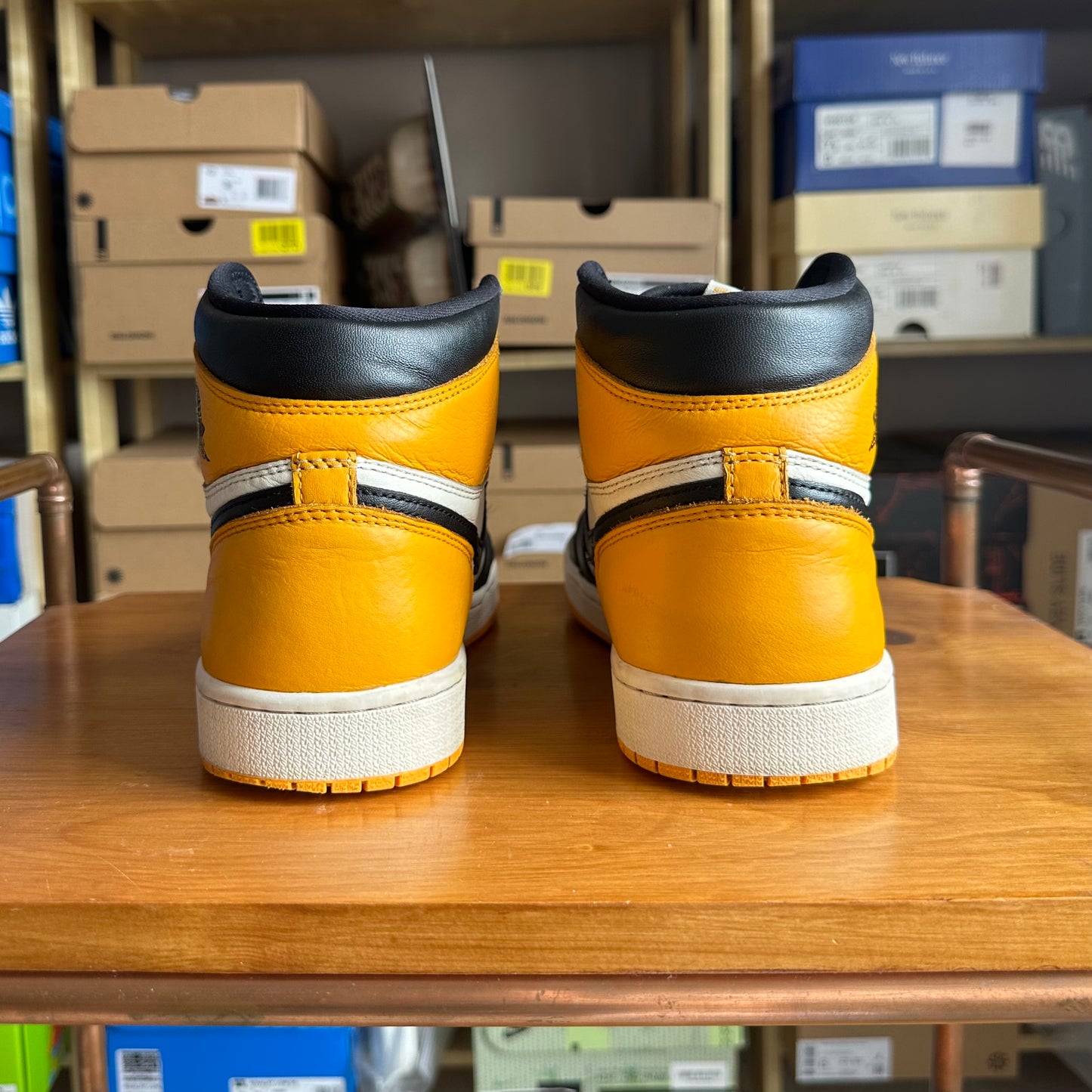 Preloved Air Jordan 1 Retro High OG - Taxi (UK 7.5) - No Box