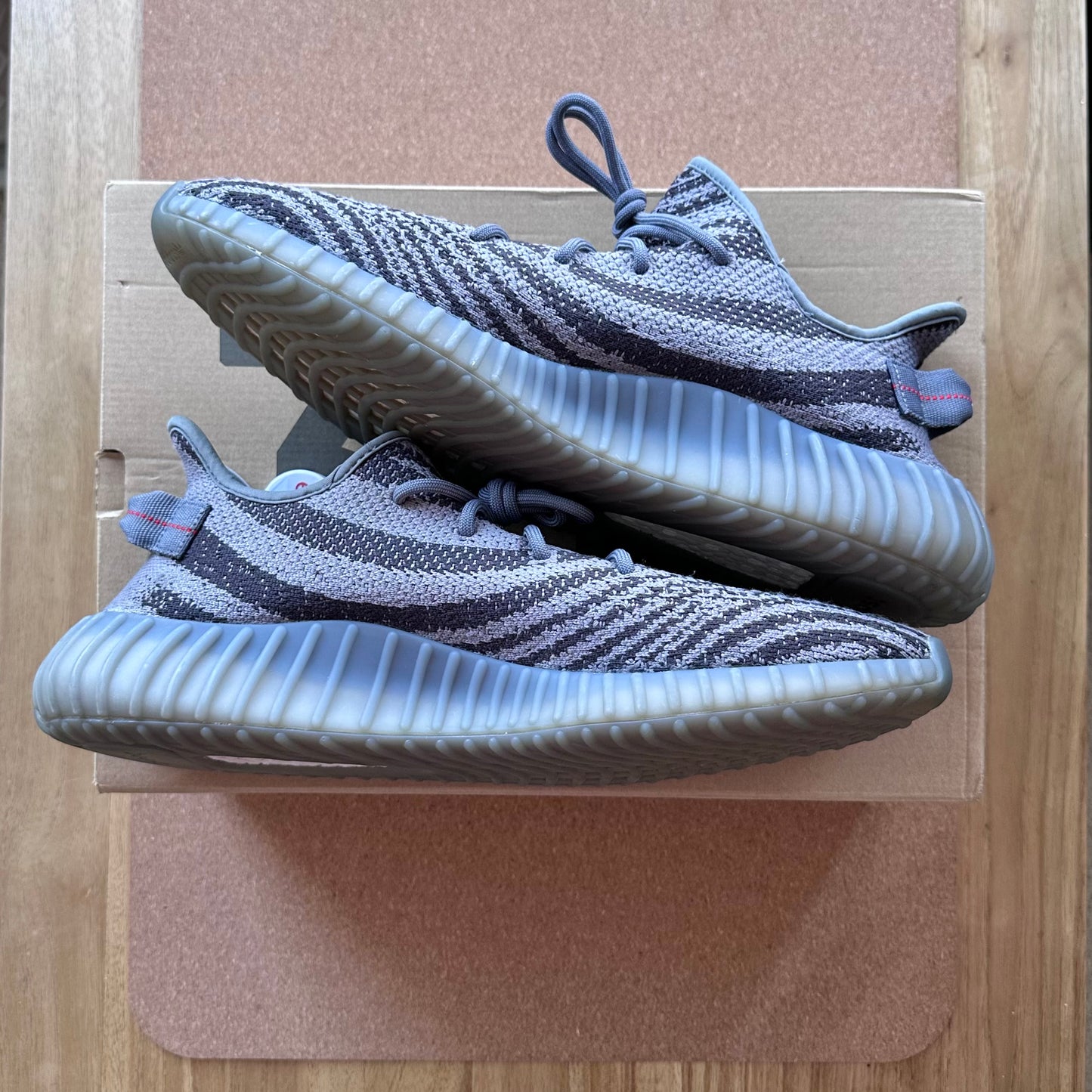 Preloved Yeezy Boost 350V2 - Beluga 2.0 (UK 13.5)