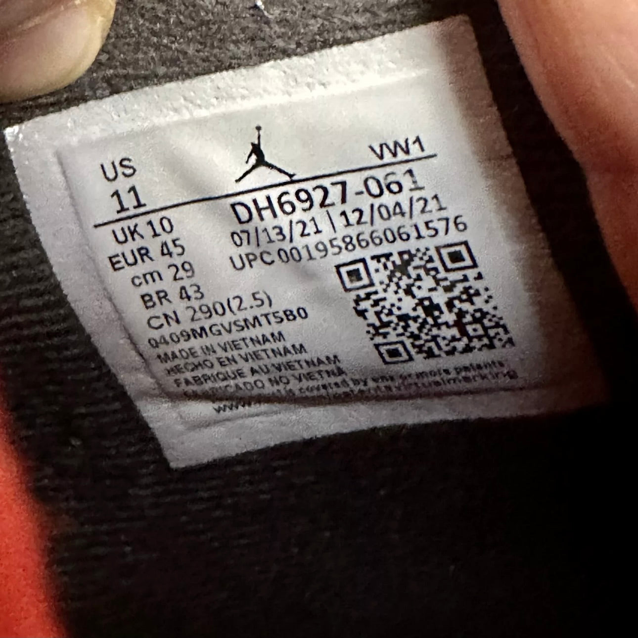 Preloved Air Jordan 4 Retro - Infrared 2022 (UK 10)