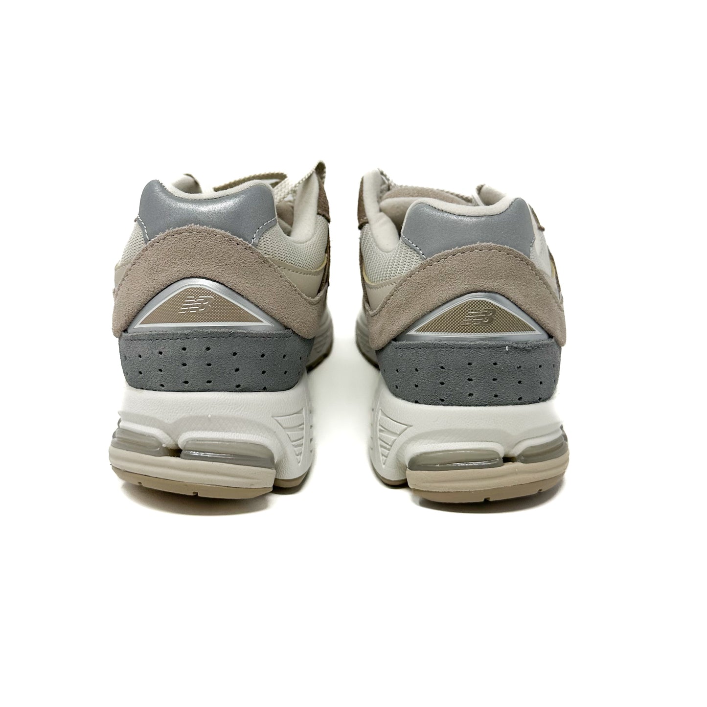 New Balance 2002R - Driftwood/Sandstone