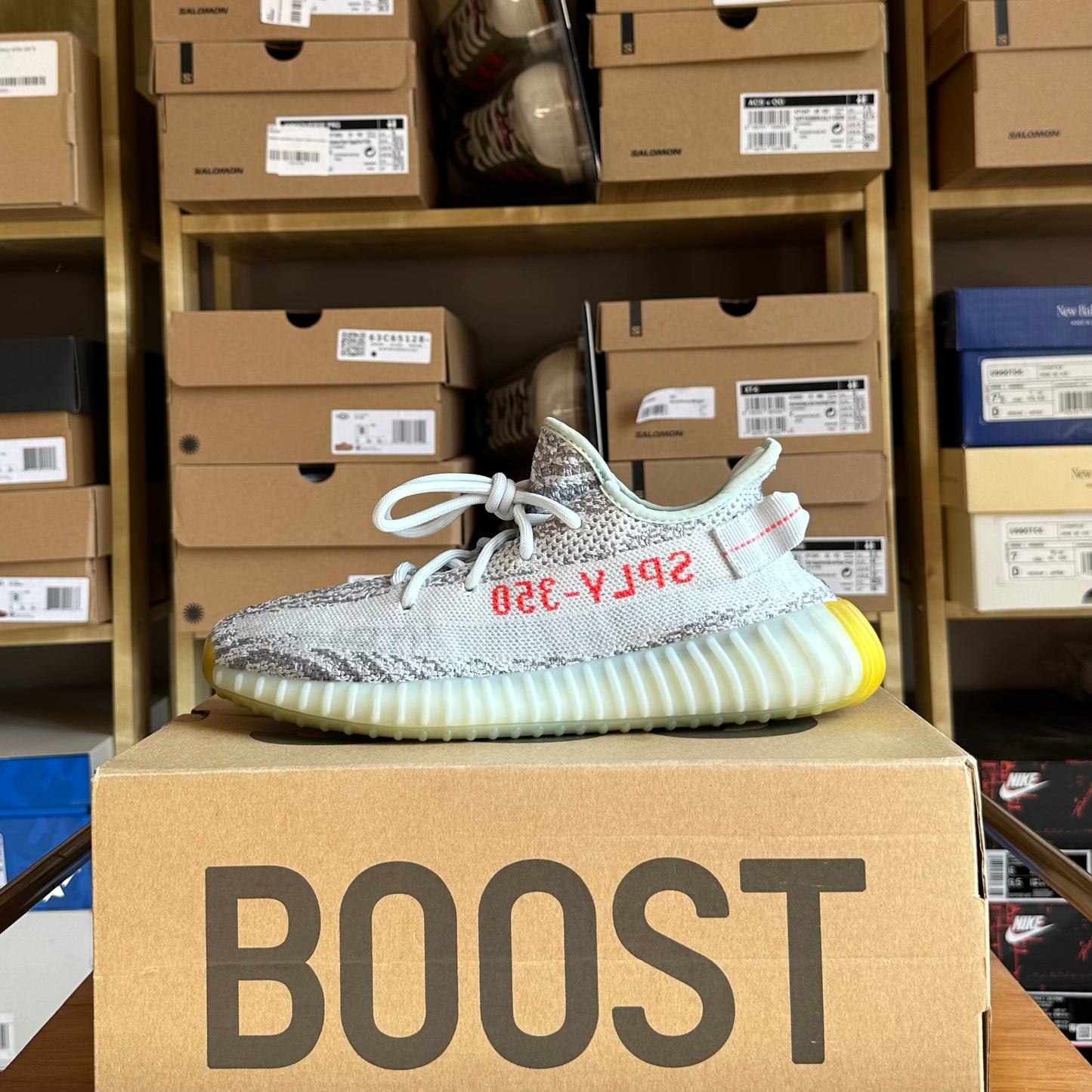 Preloved Yeezy 350V2 - Blue Tint (UK 8)