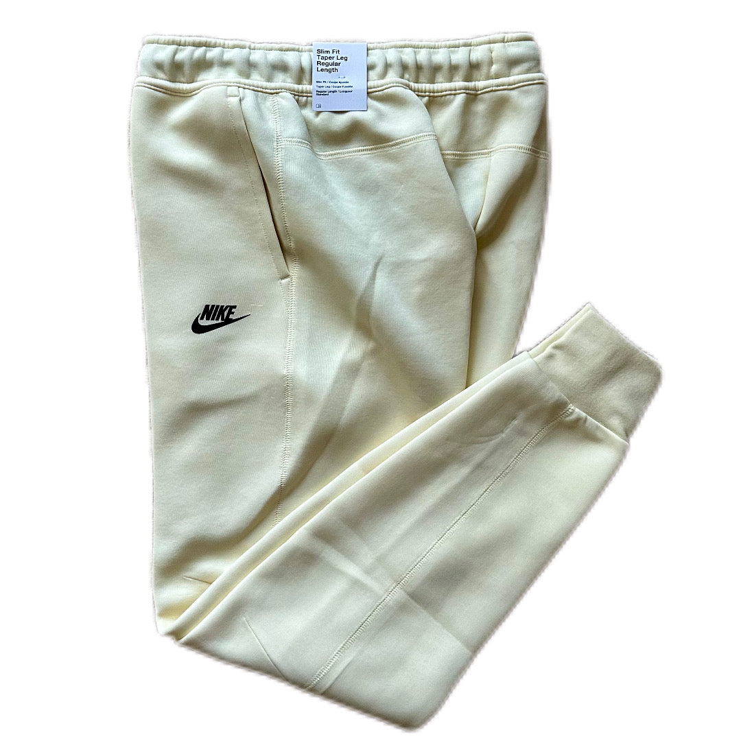 Nike Sportswear Full-Zip Tech Fleece - Coconut Milk