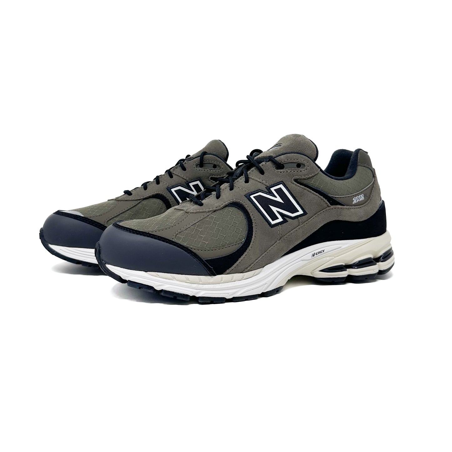 New Balance 2002R - Gore-Tex Olive