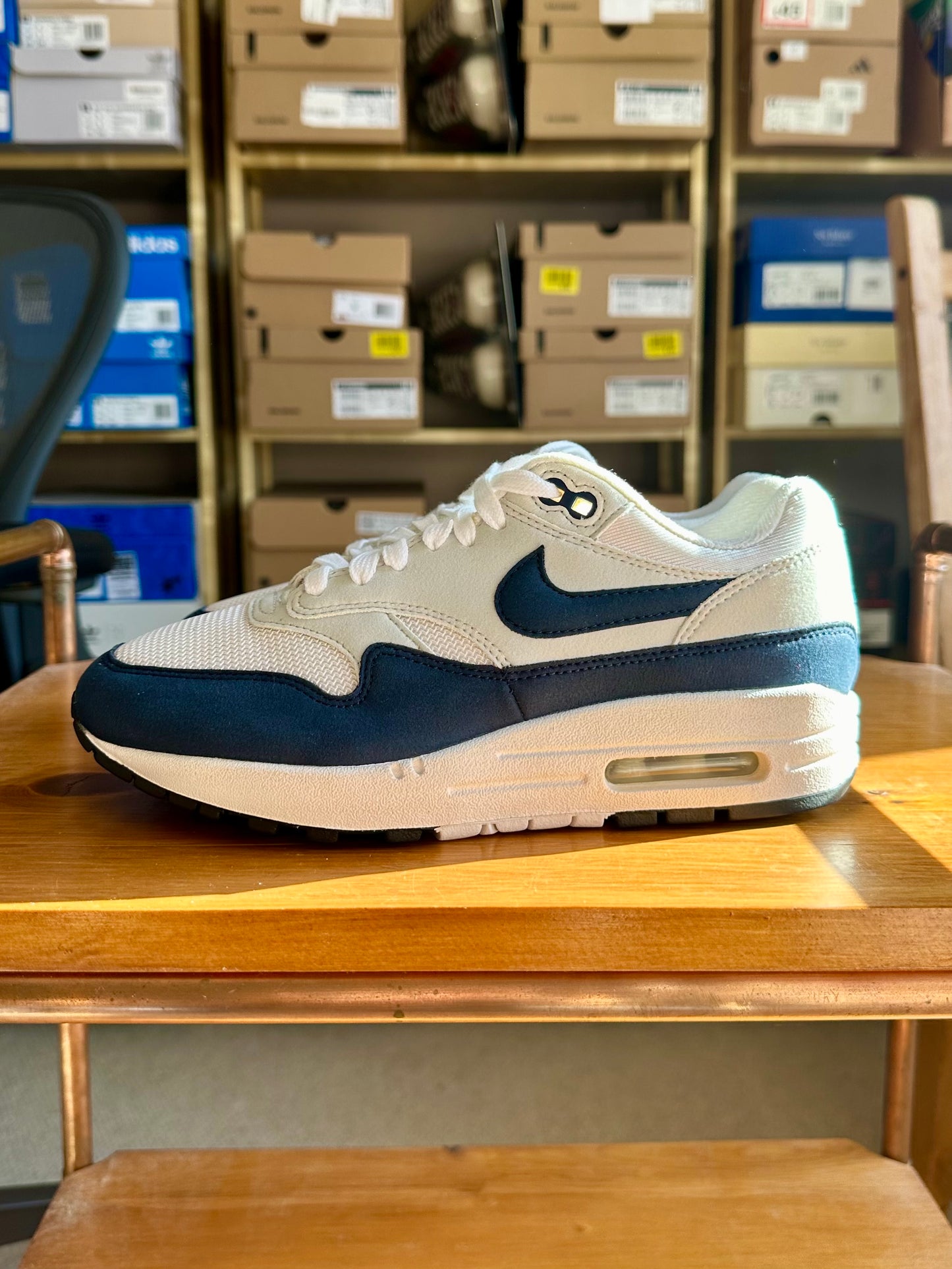 Preloved Nike Air Max 1 - Obsidian Women's 2017 (UK 4) - No Box