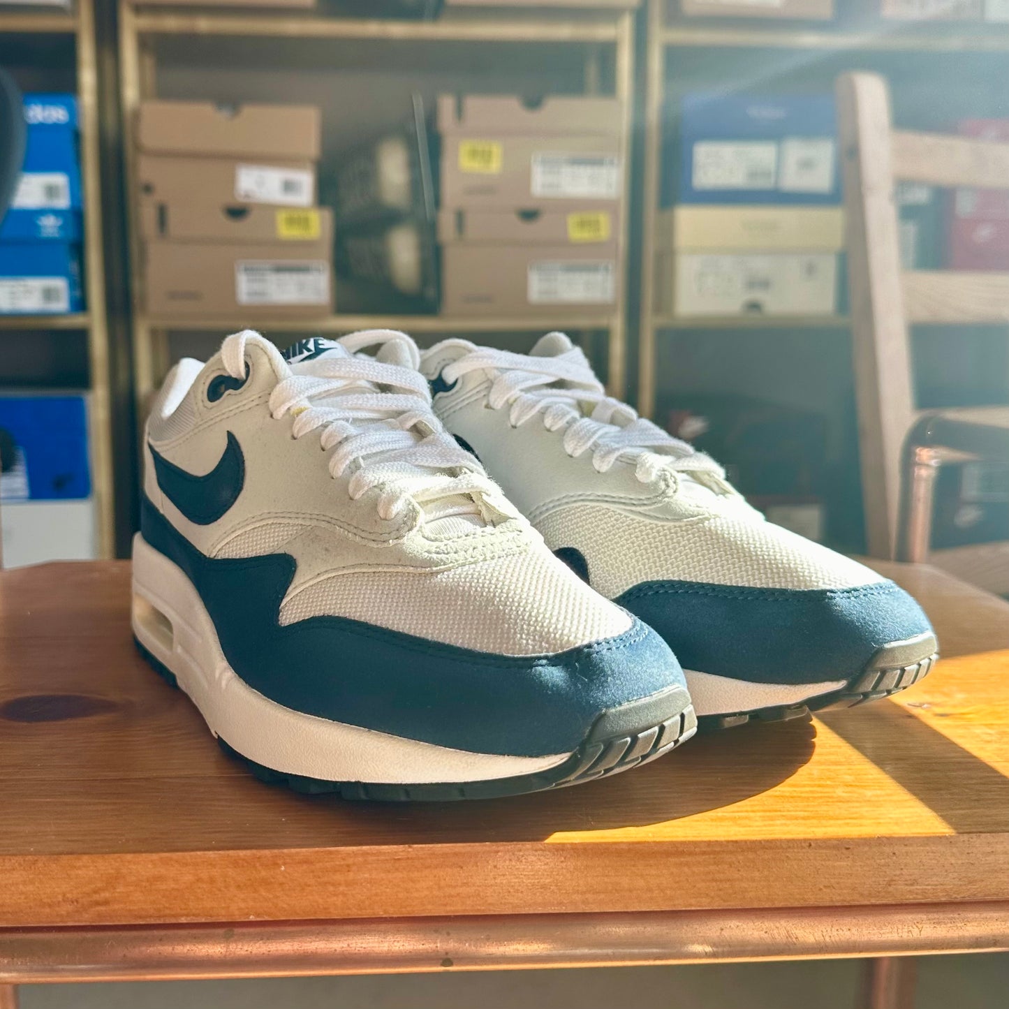 Preloved Nike Air Max 1 - Obsidian Women's 2017 (UK 4) - No Box