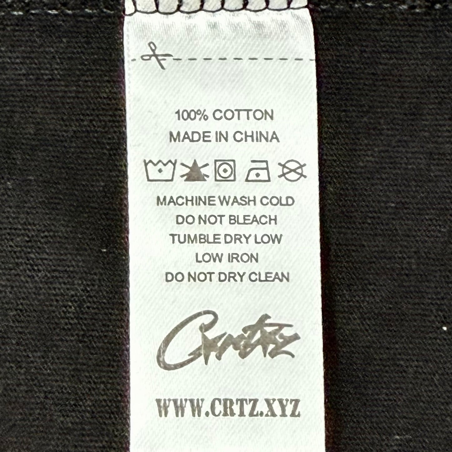 Size S - Corteiz Santan Alcatraz Tee - Black/Orange Flame