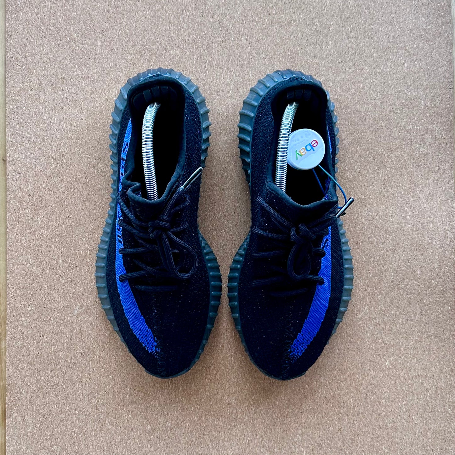 Preloved Yeezy 350V2 - Dazzling Blue (UK 8)