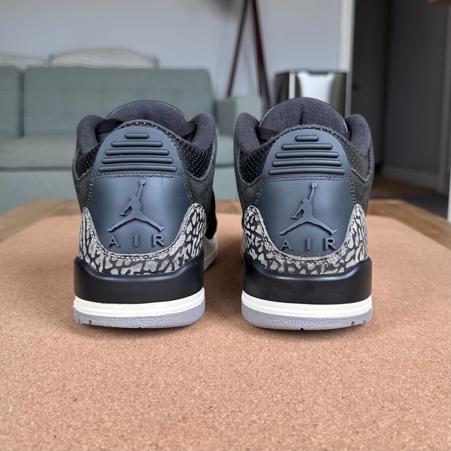 UK 5.5 - Air Jordan 3 Retro (W) - Off Noir