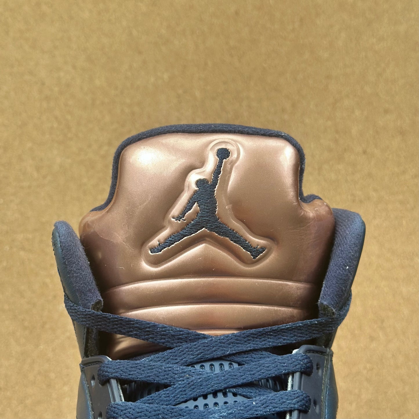 Preloved Air Jordan 5 Retro - Bronze (UK 11)