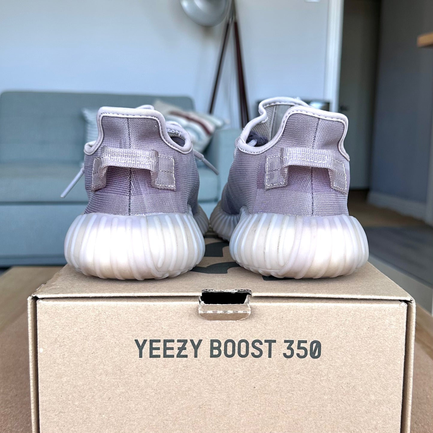 Preloved Yeezy Boost 350V2 - Mono Mist (UK 4)