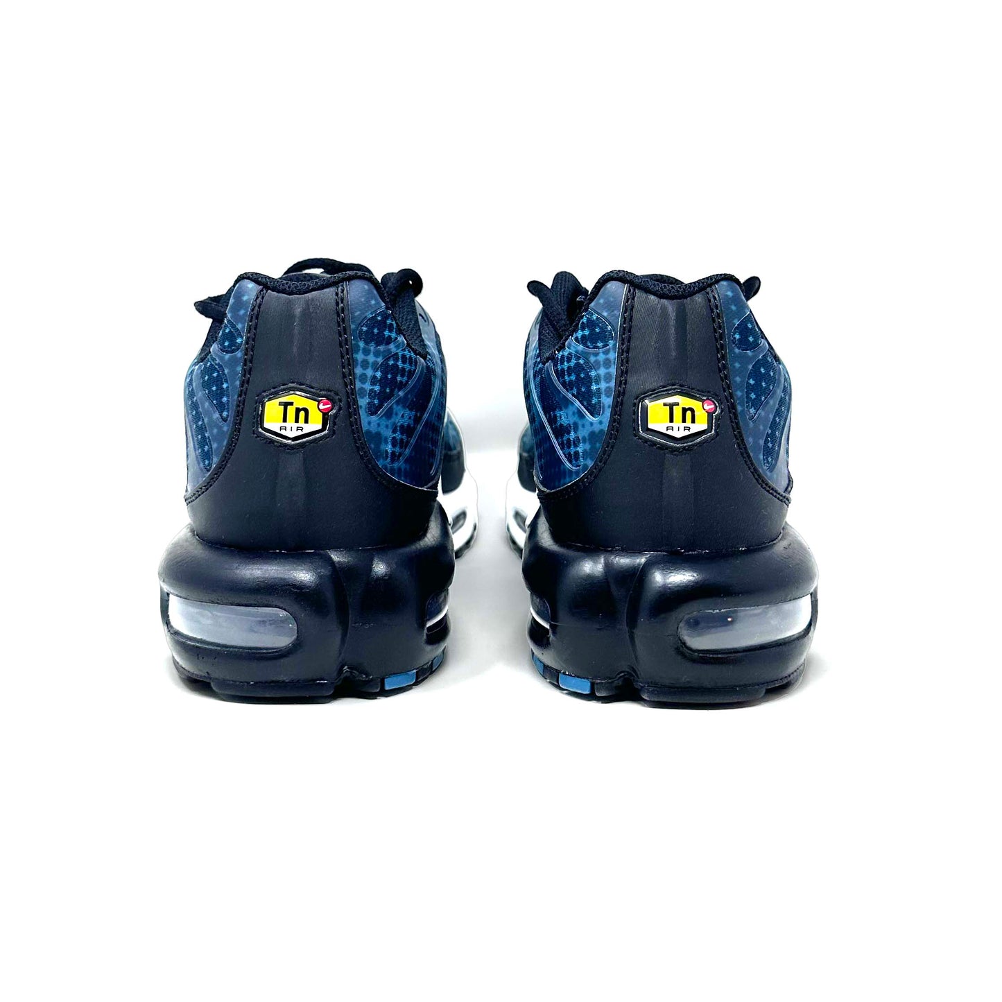 Air Max Plus (W) - Black/Metallic Silver
