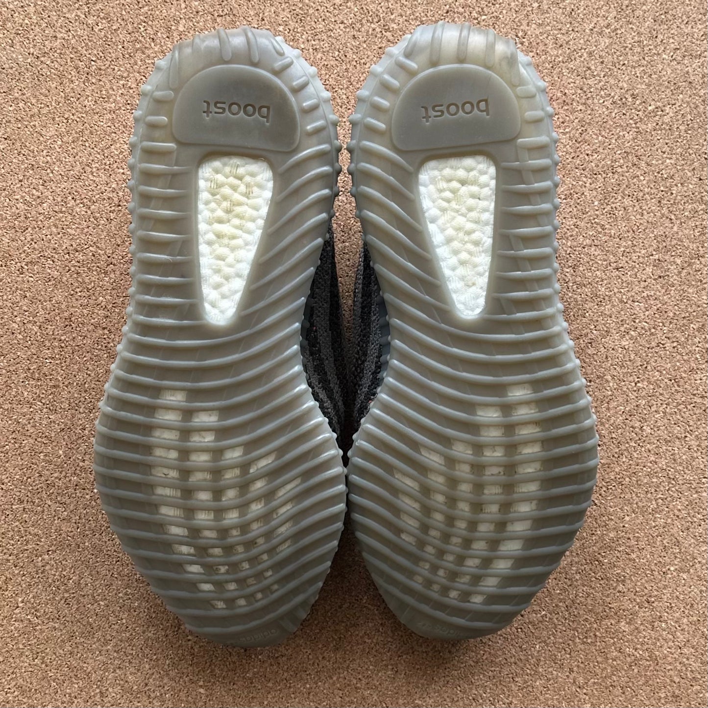 Preloved Yeezy 350V2 - Beluga Reflective (UK 11)