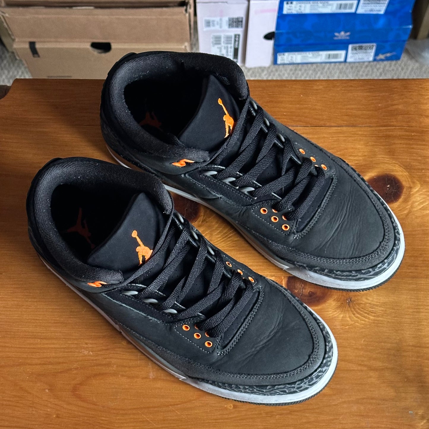 Preloved Air Jordan 3 - Fear (UK 8.5) - No Box