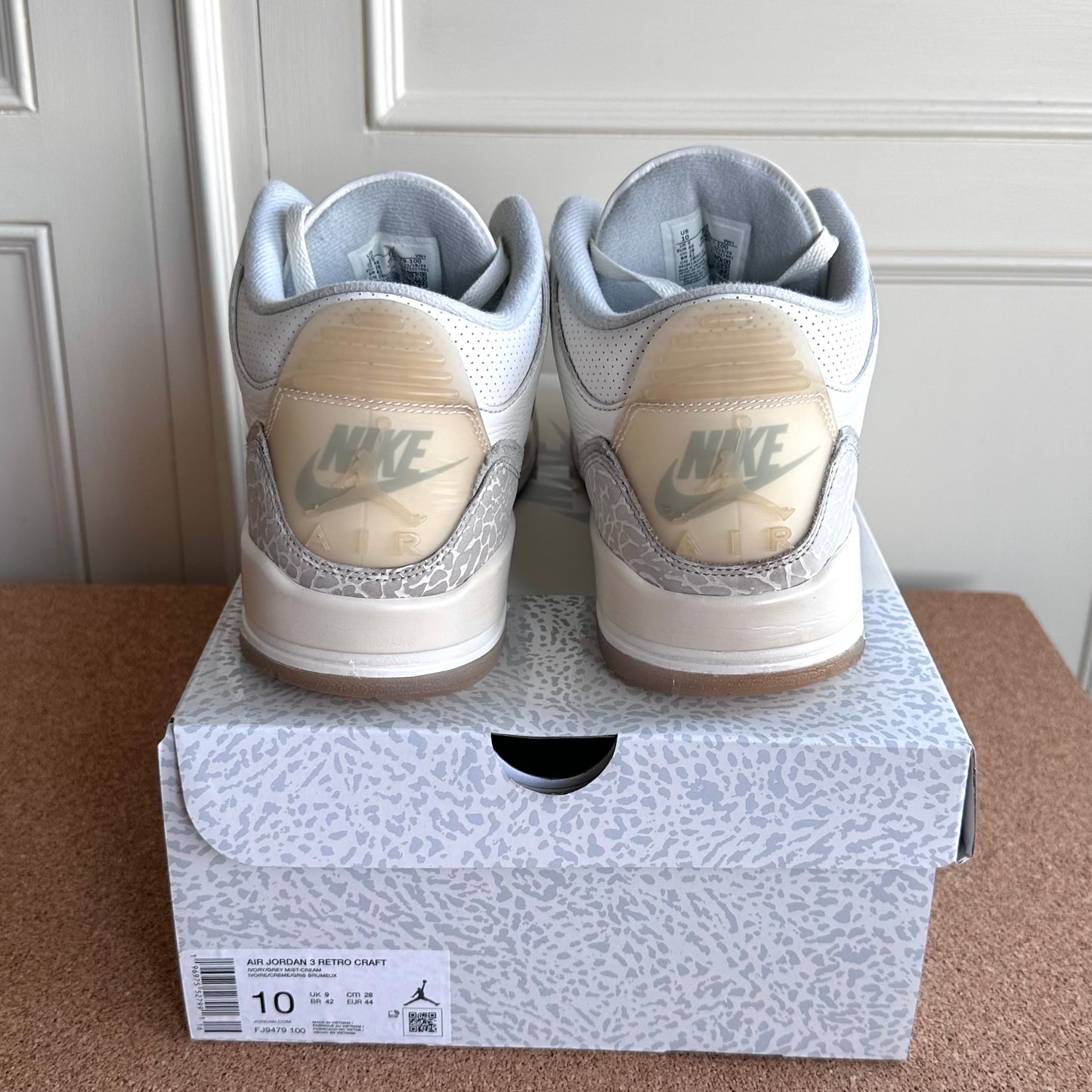 Preloved Air Jordan 3 Retro - Craft Ivory (UK 9)