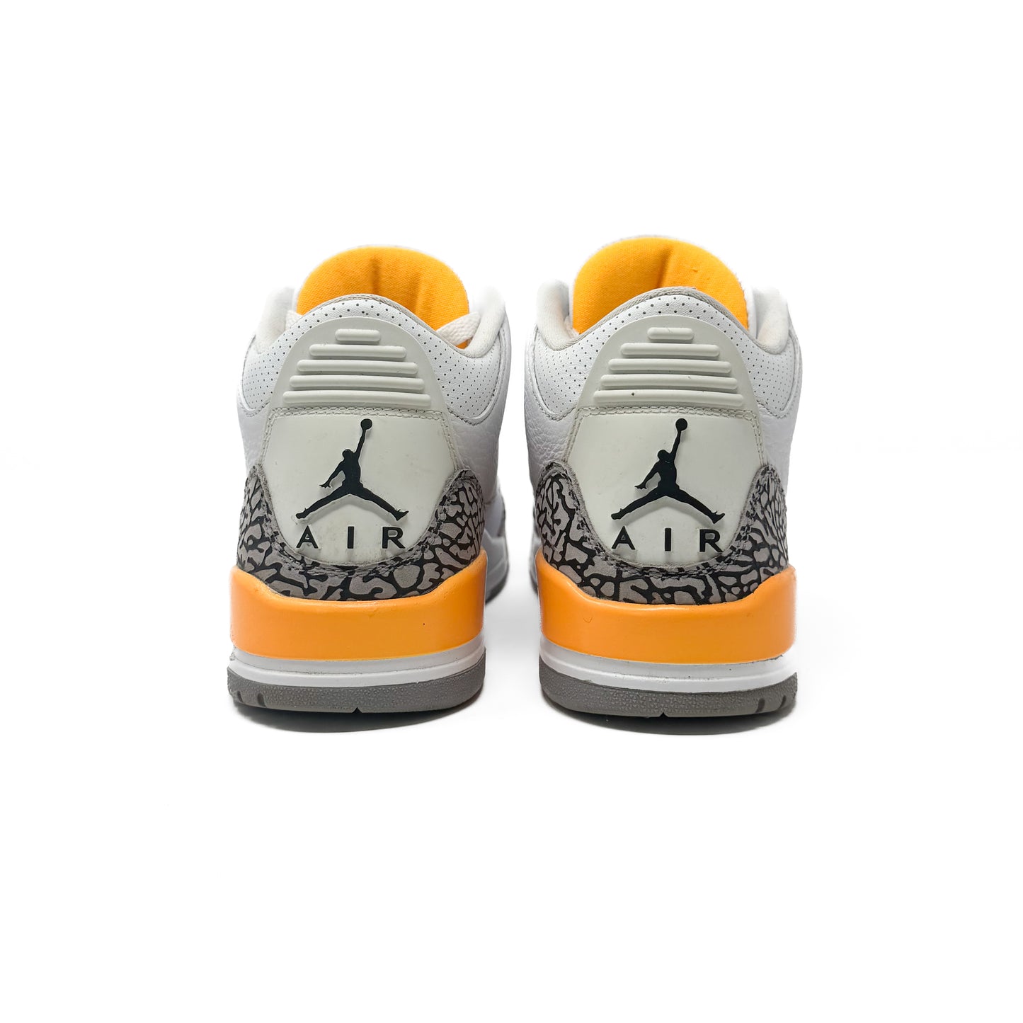 Preloved Air Jordan 3 (W) - Laser Orange