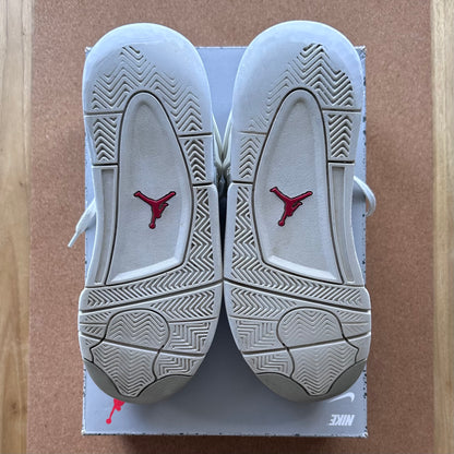Preloved Air Jordan 4 Retro - White Oreo (UK 8.5)