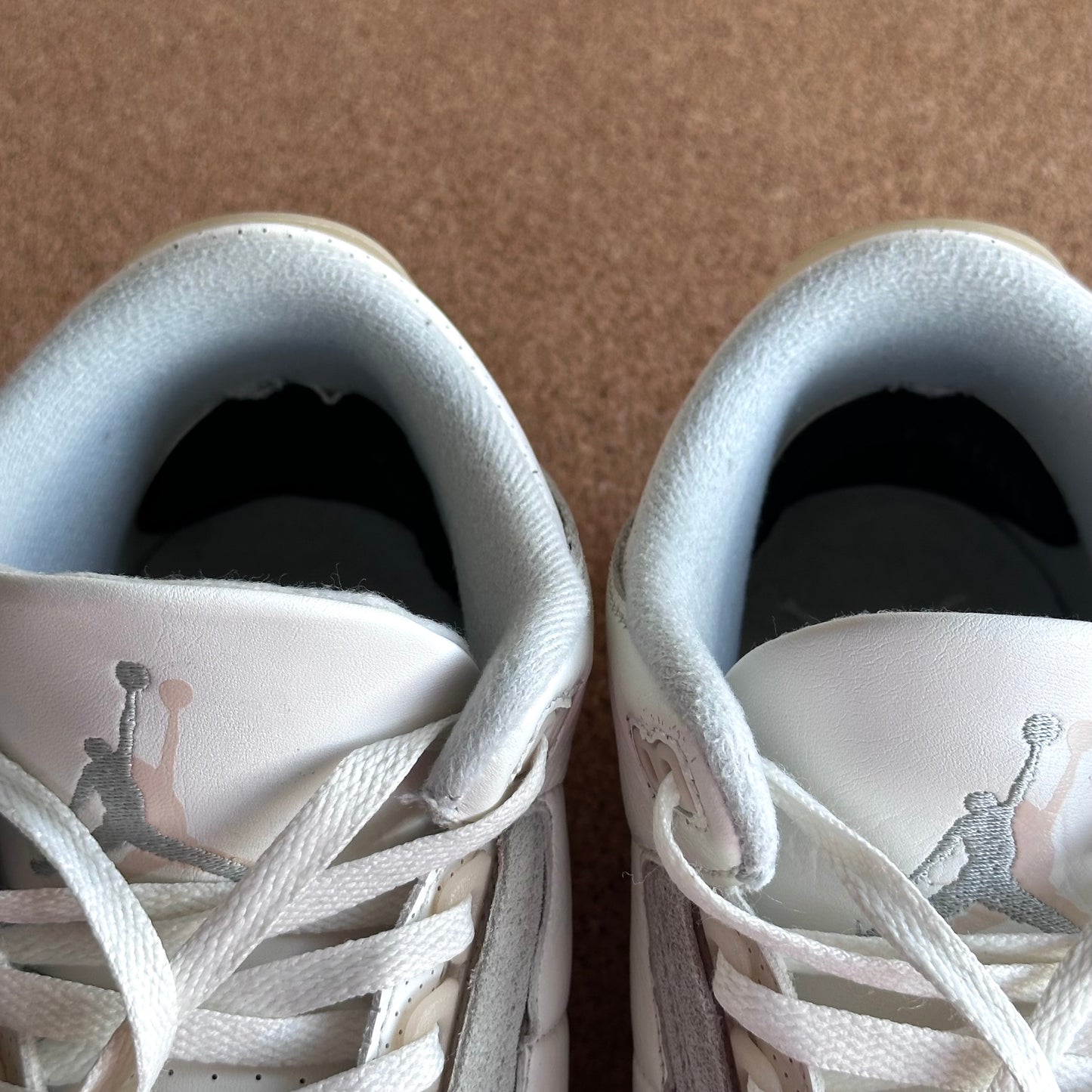 Preloved Air Jordan 3 Retro - Craft Ivory (UK 9)