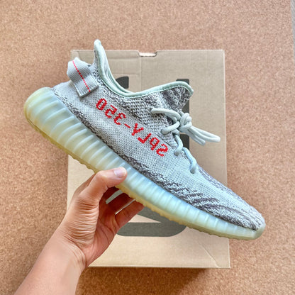 Preloved Yeezy 350V2 - Blue Tint (UK 9)