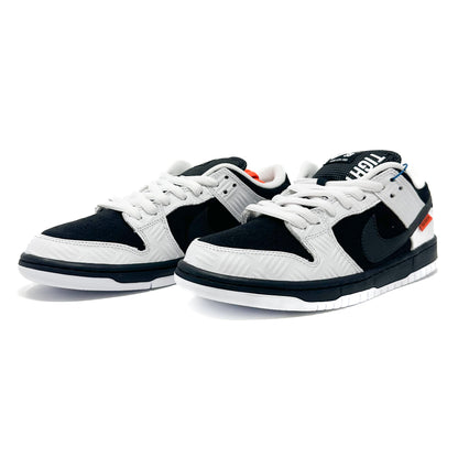 Nike SB Dunk Low - Tightbooth