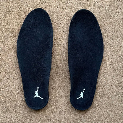 Preloved - Air Jordan 4 Retro - Thunder 2023 (UK 8)