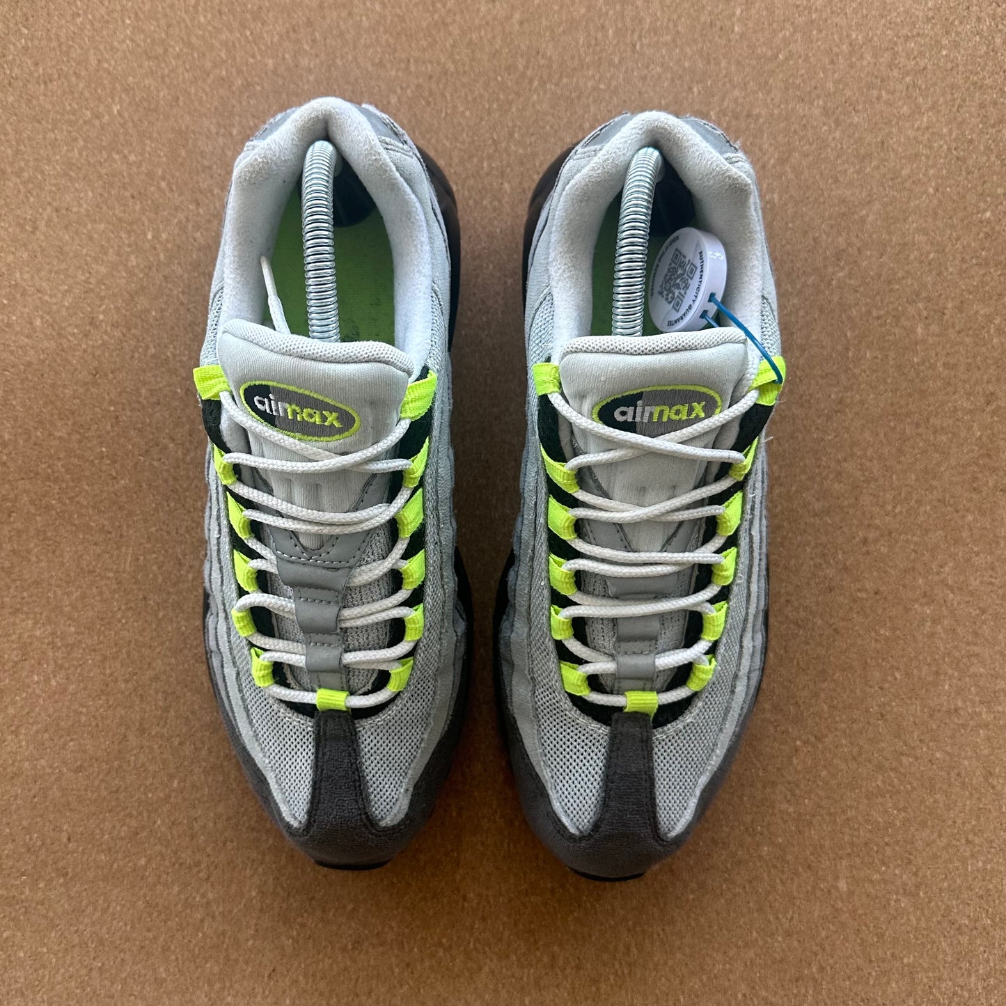 Preloved Nike Air Max 95 - Neon 2015 (UK 7)