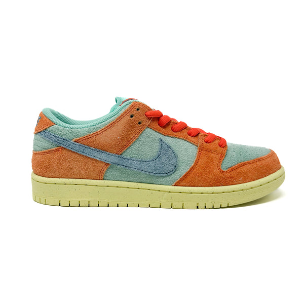 Nike SB Dunk Low - Orange/Emerald Rise