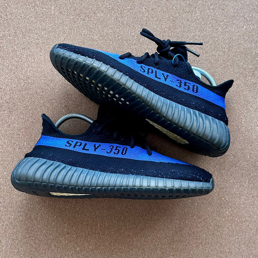 Preloved Yeezy 350V2 - Dazzling Blue (UK 8)
