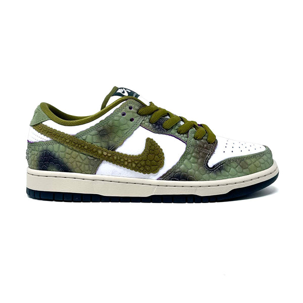 Nike SB Dunk x Alexis Sablone - Chameleon