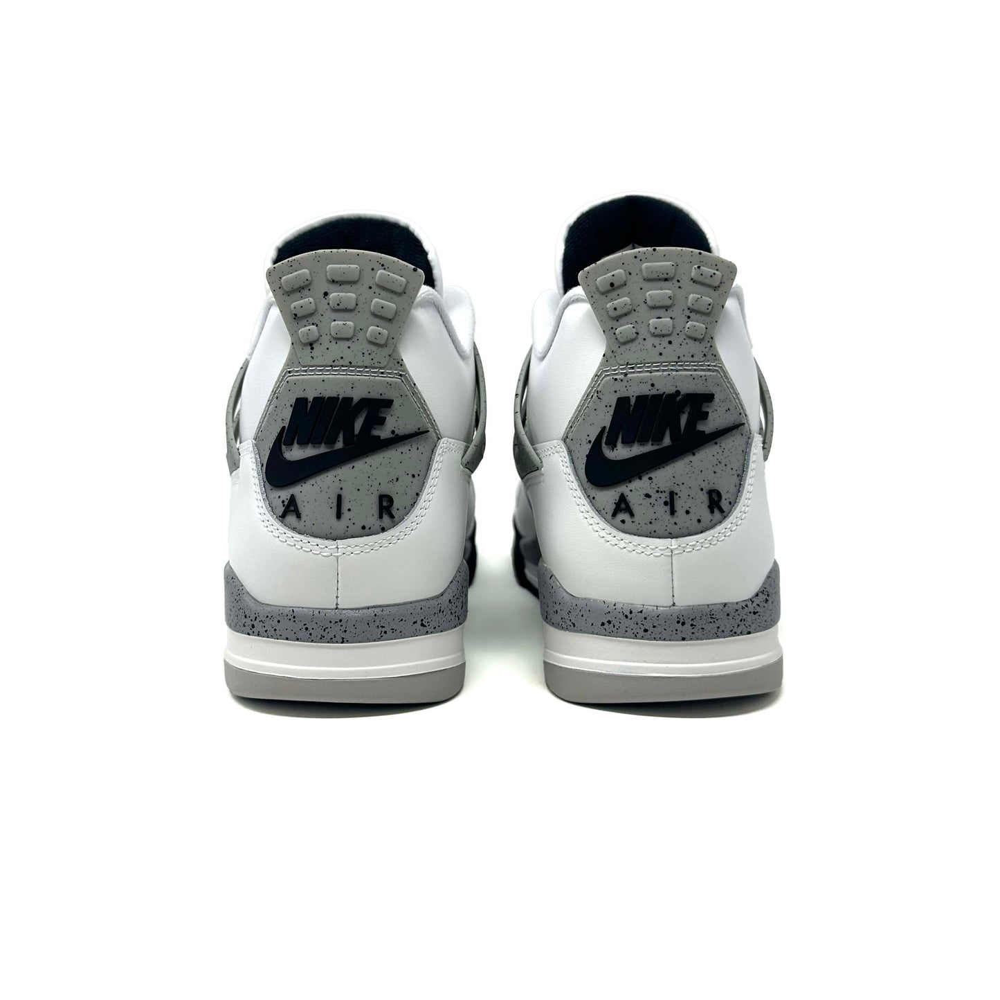 Air Jordan 4 Retro - White Cement 2025