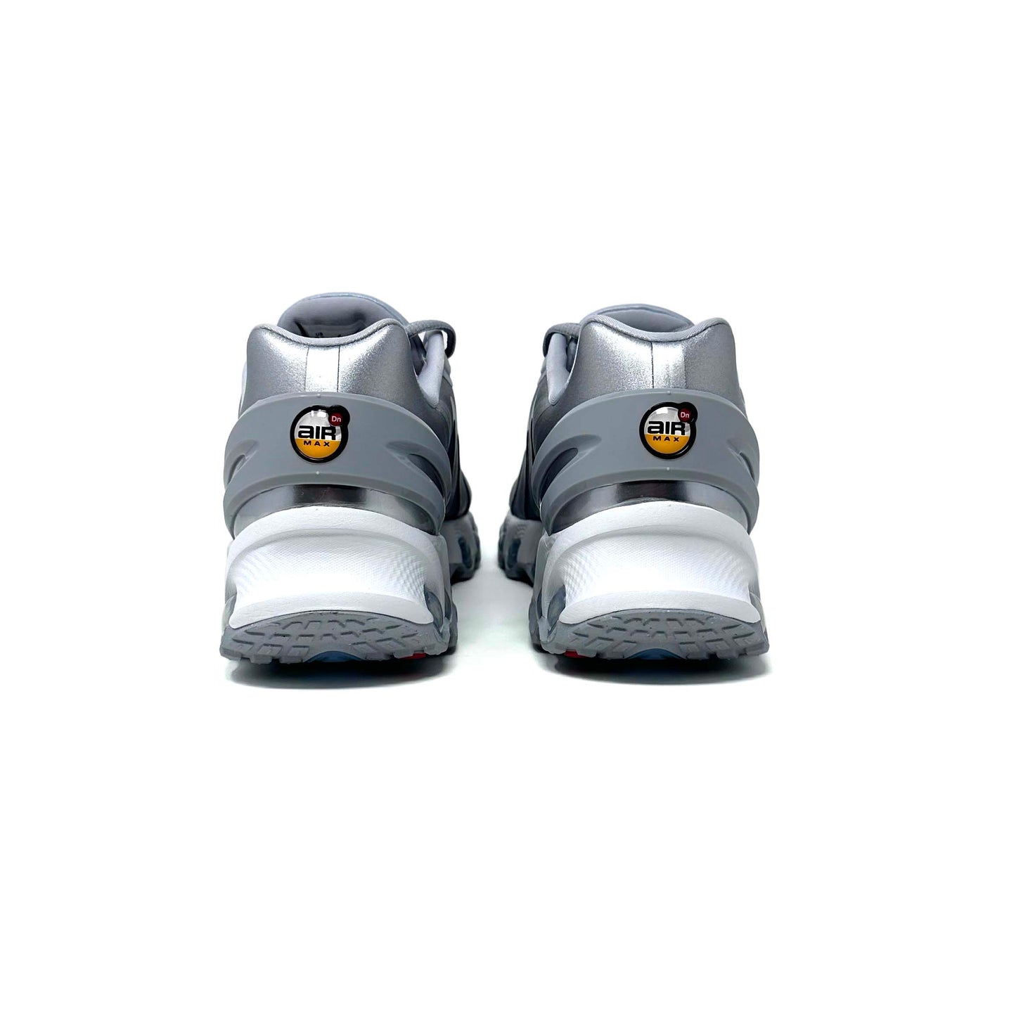 Nike Air Max Dn8 - Wolf Grey Metallic Silver (W)