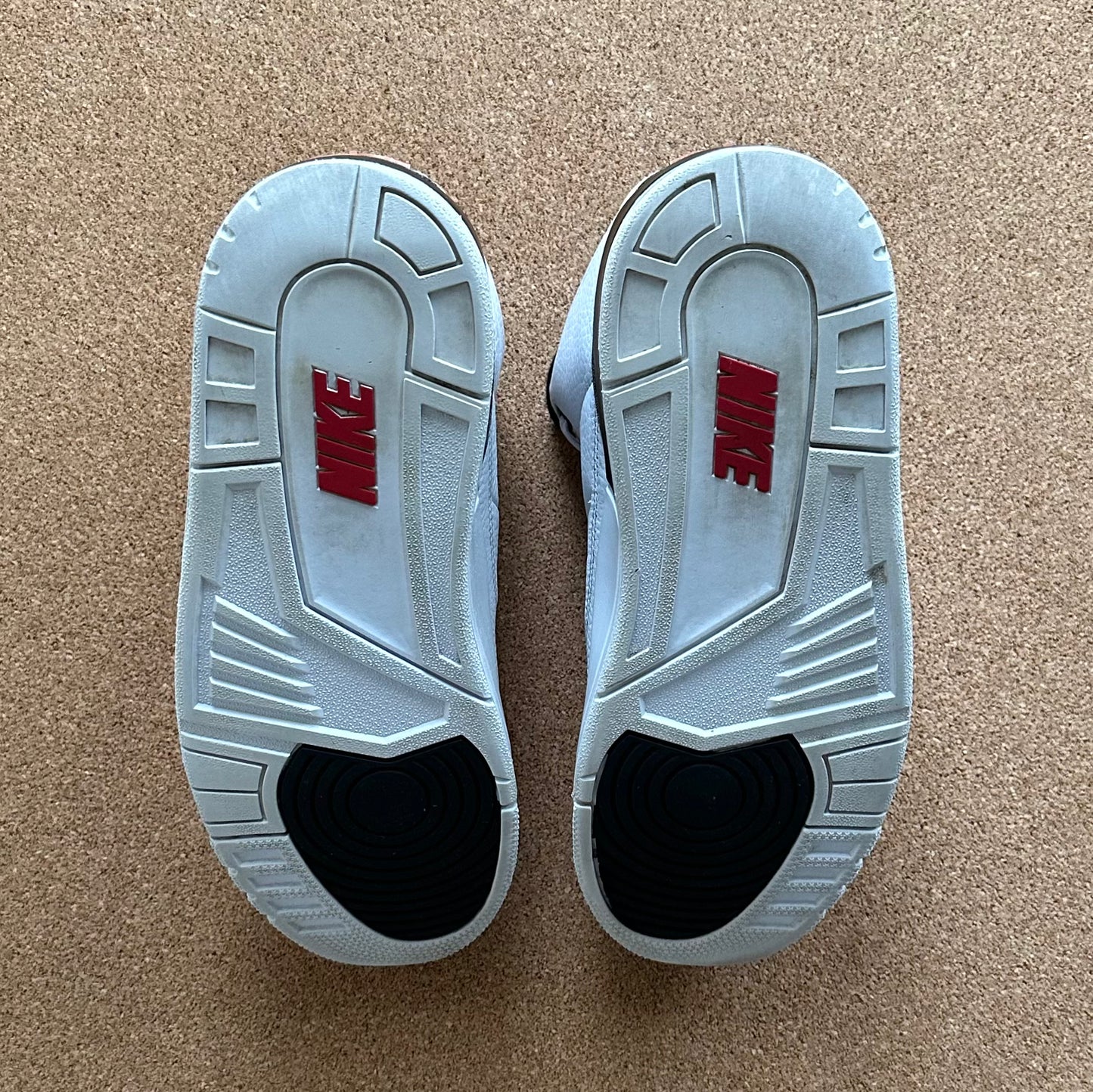 Preloved Air Jordan 3 Retro - Denim SE 'Fire Red' (2020)