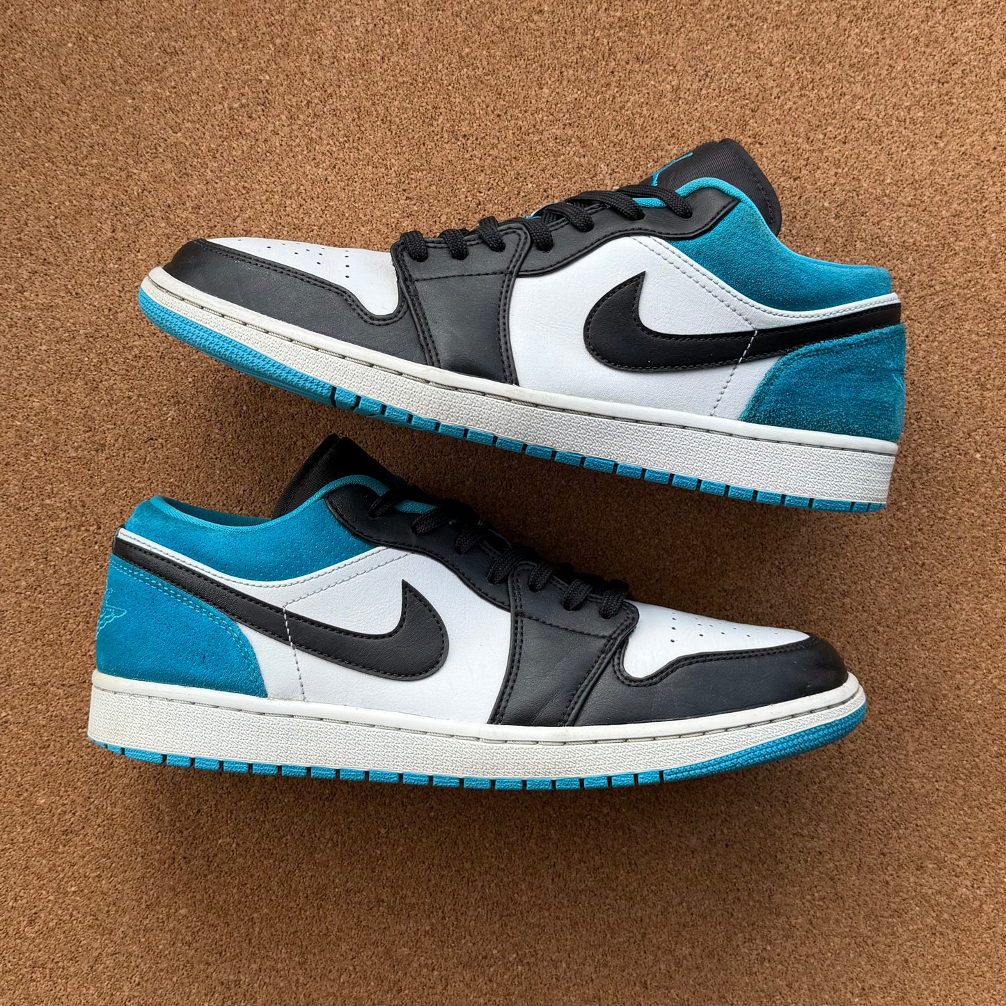 Preloved Air Jordan 1 Low - Laser Blue