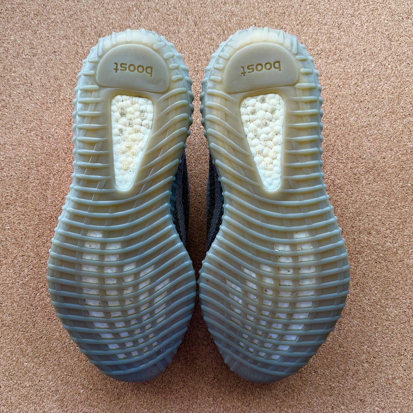 Preloved Yeezy 350V2 - Beluga Reflective (UK 10.5)