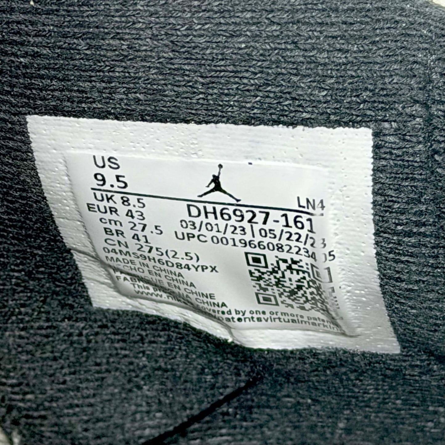 Preloved Air Jordan 4 Retro - Red Cement 2023