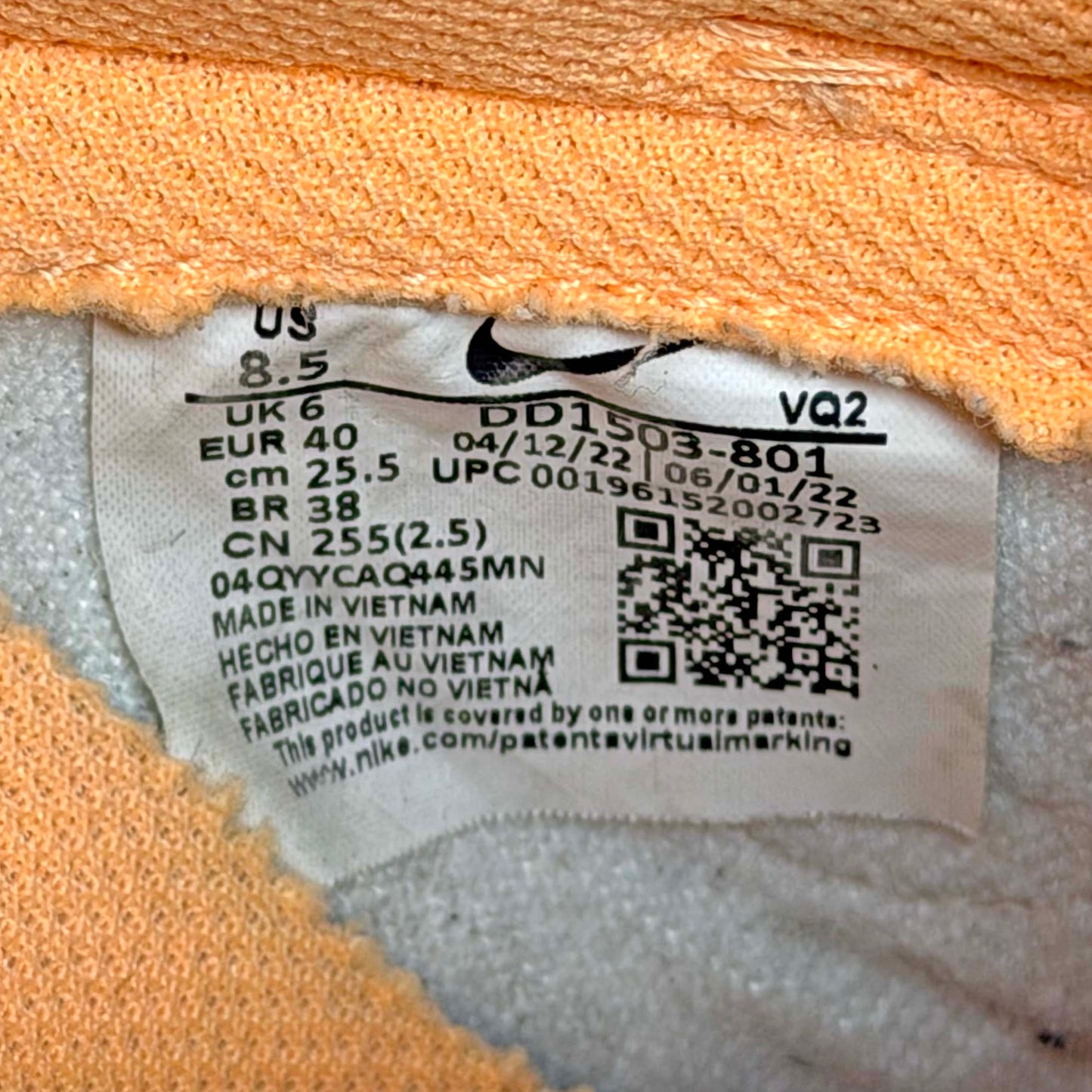 Preloved Nike Dunk Low - Peach Cream (W)