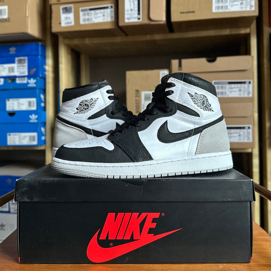Preloved Air Jordan 1 Retro High OG - Stage Haze (UK 8) - Cherry Picked Kicks
