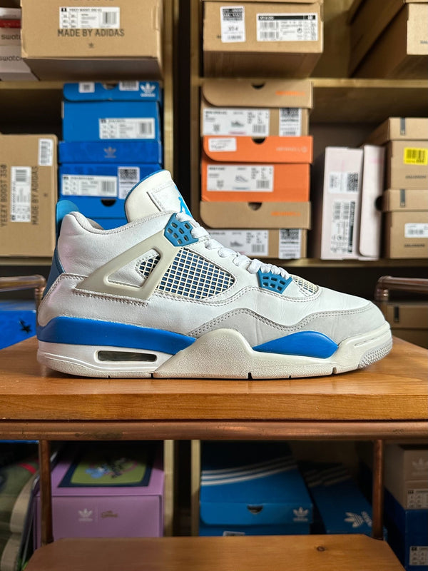 Preloved Air Jordan 4 Retro - Military Blue 2012 (UK 8.5)
