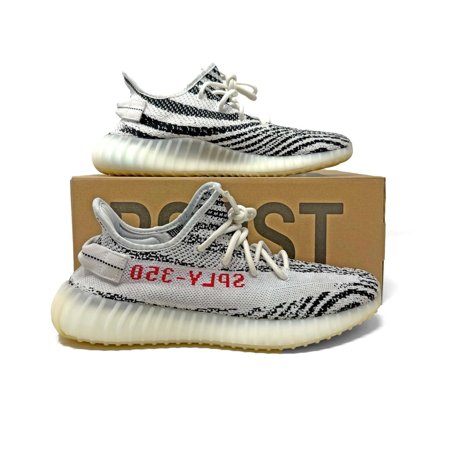 Preloved Yeezy Boost 350V2 - Zebra (UK 9)
